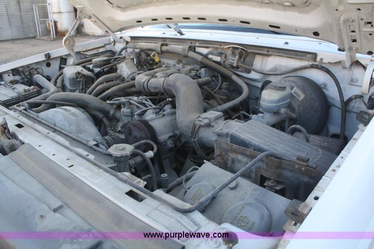 image for item F2817 1997 Ford F350 XL flatbed truck