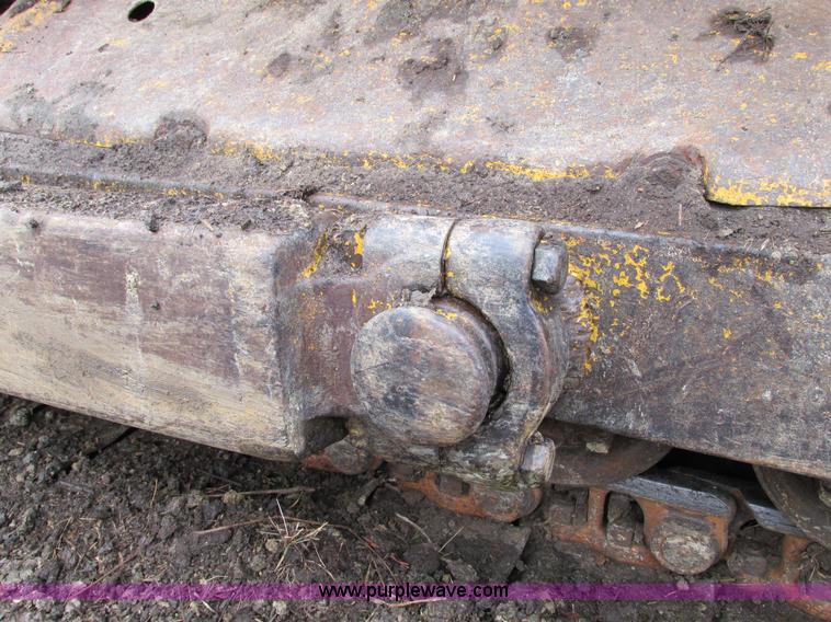 image for item F2872 1951 Caterpillar D6 dozer