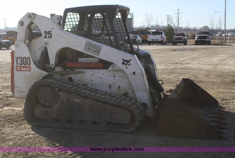 image for item F2874 2006 Bobcat T300 track skid steer