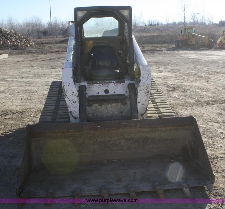 image for item F2874 2006 Bobcat T300 track skid steer