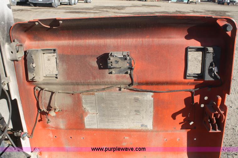 image for item F2874 2006 Bobcat T300 track skid steer