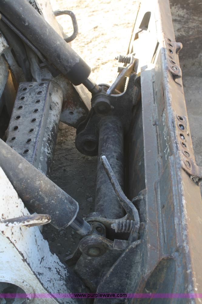image for item F2874 2006 Bobcat T300 track skid steer