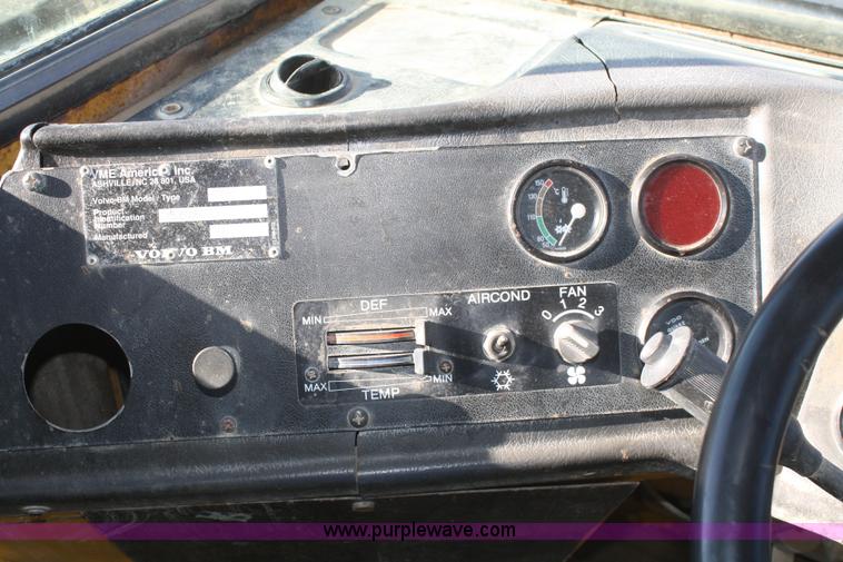 image for item F2875 1994 Volvo A25C articulated haul truck