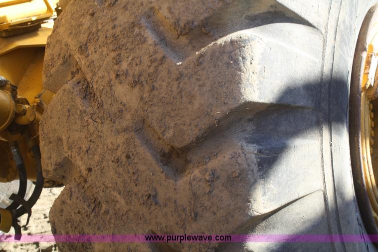 image for item F2875 1994 Volvo A25C articulated haul truck