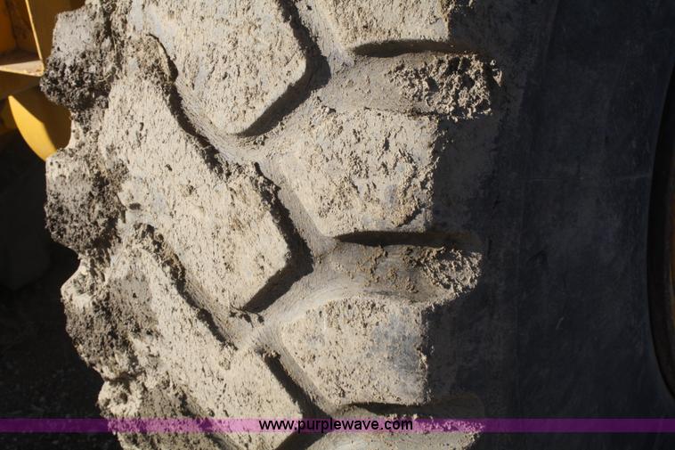 image for item F2875 1994 Volvo A25C articulated haul truck