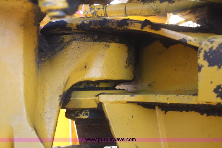 image for item F2875 1994 Volvo A25C articulated haul truck