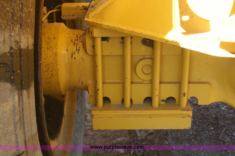 image for item F2875 1994 Volvo A25C articulated haul truck