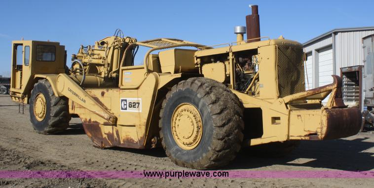 image for item F2881 1971 Caterpillar 627 twin engine motor scraper