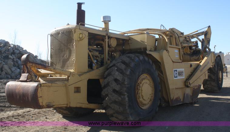image for item F2881 1971 Caterpillar 627 twin engine motor scraper