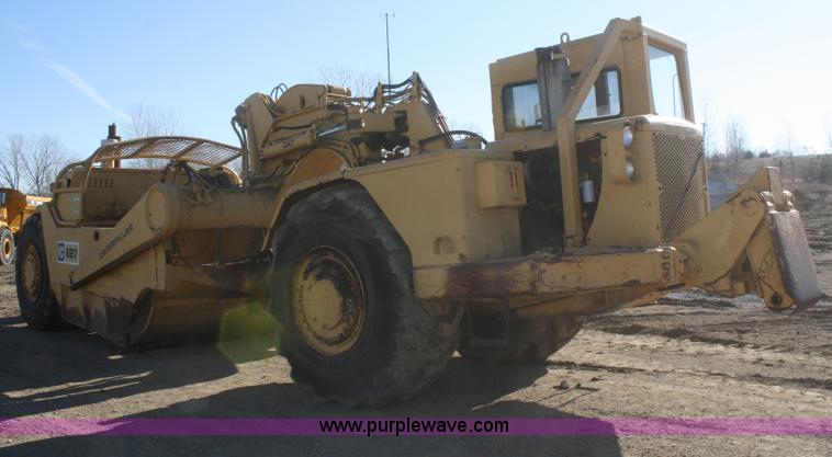image for item F2881 1971 Caterpillar 627 twin engine motor scraper