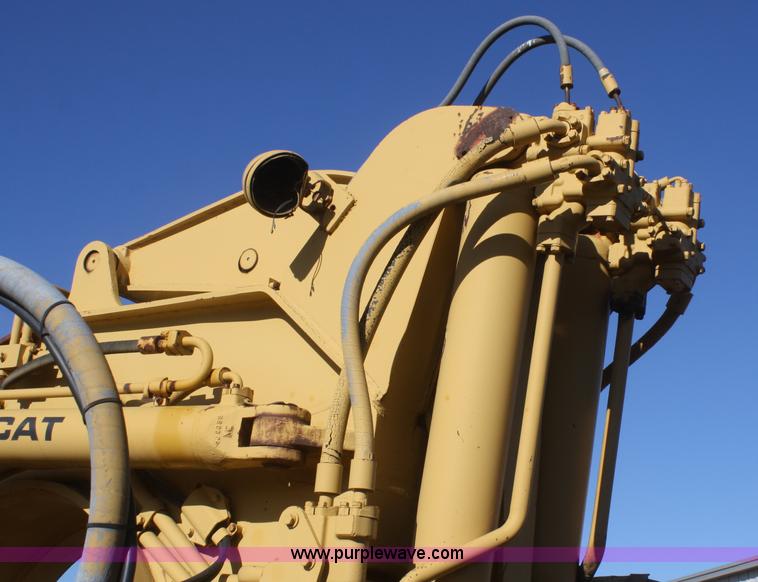 image for item F2881 1971 Caterpillar 627 twin engine motor scraper