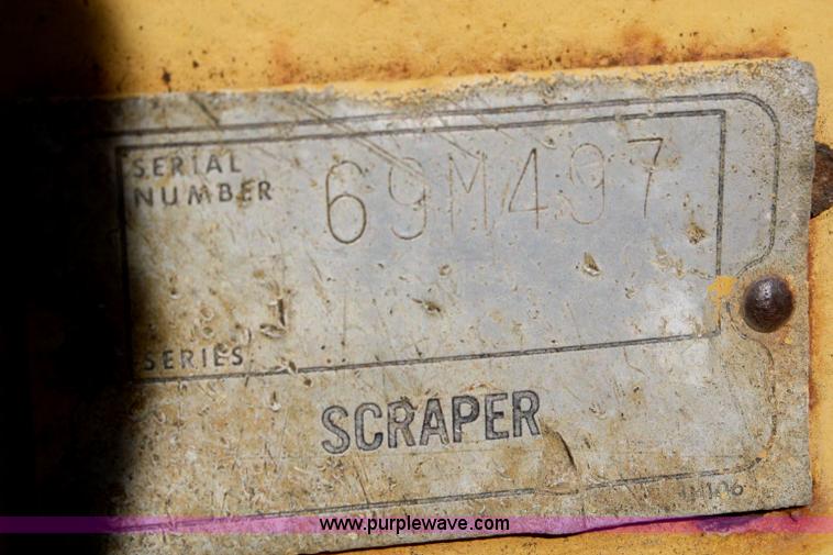 image for item F2881 1971 Caterpillar 627 twin engine motor scraper