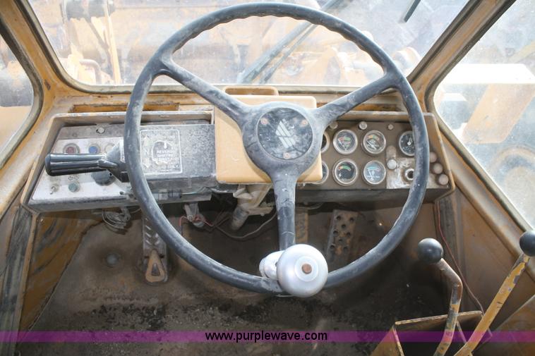 image for item F2922 Fiat-Allis FR15A wheel loader