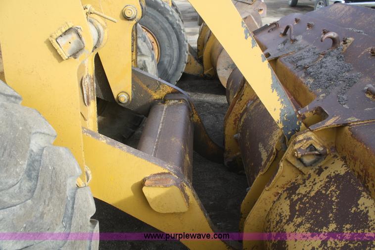 image for item F2923 Fiat-Allis FR15A wheel loader