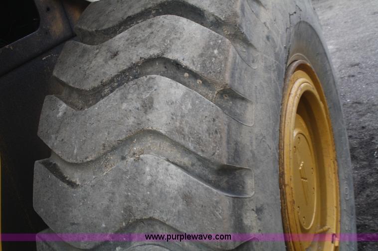 image for item F2923 Fiat-Allis FR15A wheel loader