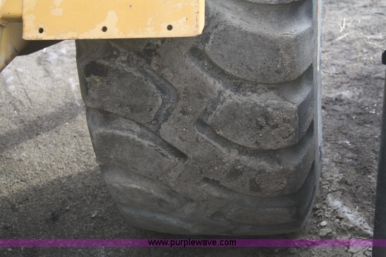 image for item F2924 Fiat-Allis FR15B wheel loader