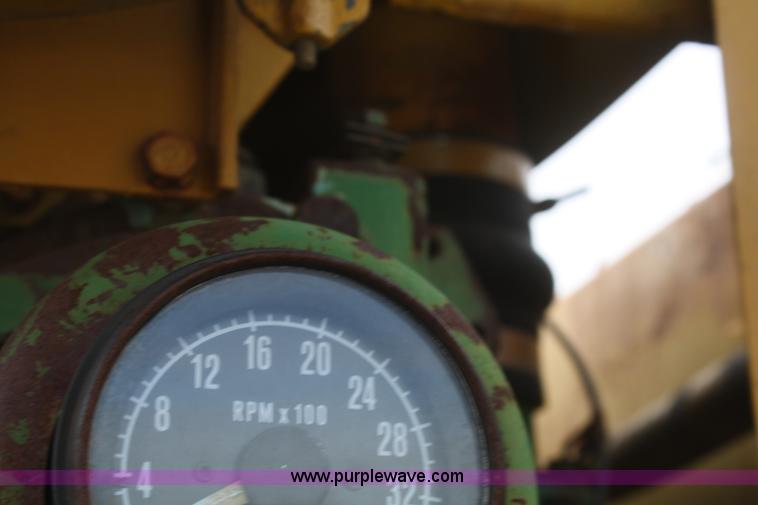 image for item F2926 Asphalt windrow elevator