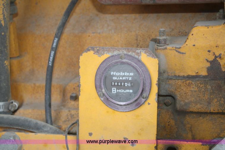 image for item F2993 1989 John Deere 770BH articulated motor grader