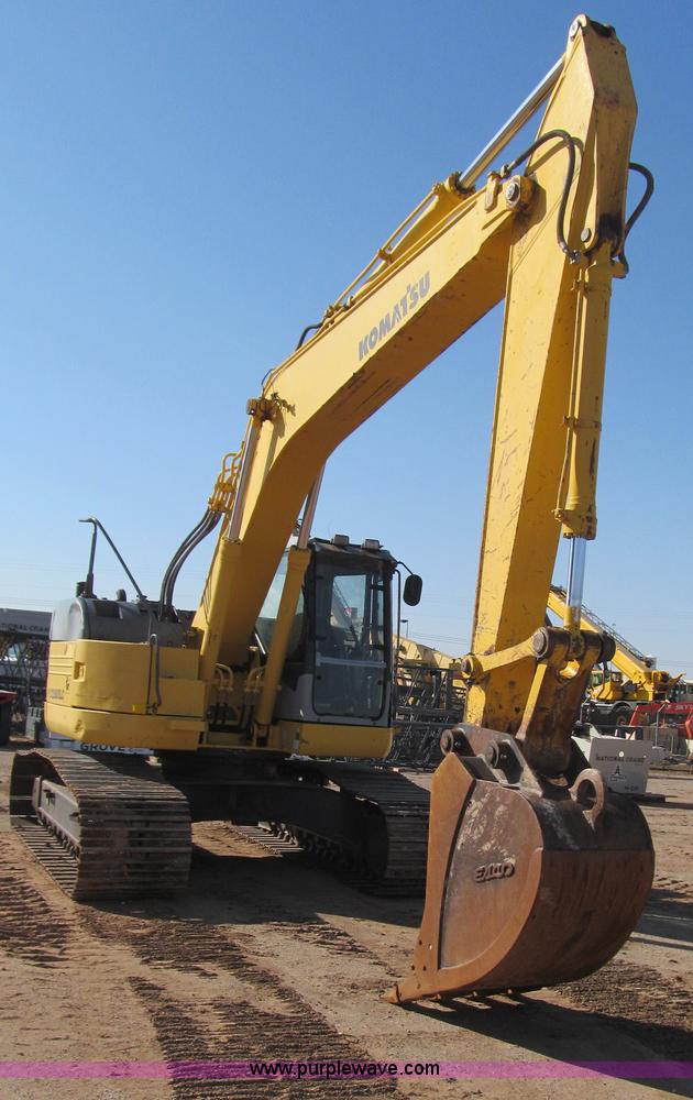 image for item F3128 2001 Komatsu PC228USLC-3 excavator