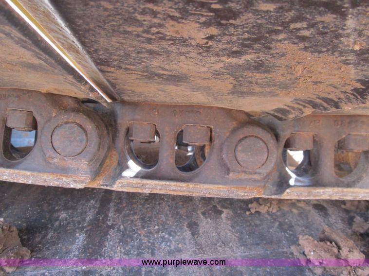 image for item F3128 2001 Komatsu PC228USLC-3 excavator