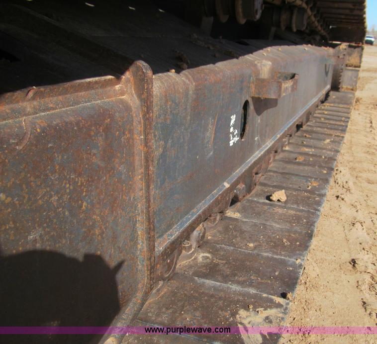 image for item F3128 2001 Komatsu PC228USLC-3 excavator