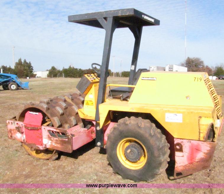 image for item F3129 1998 Dynapac vibratory compactor