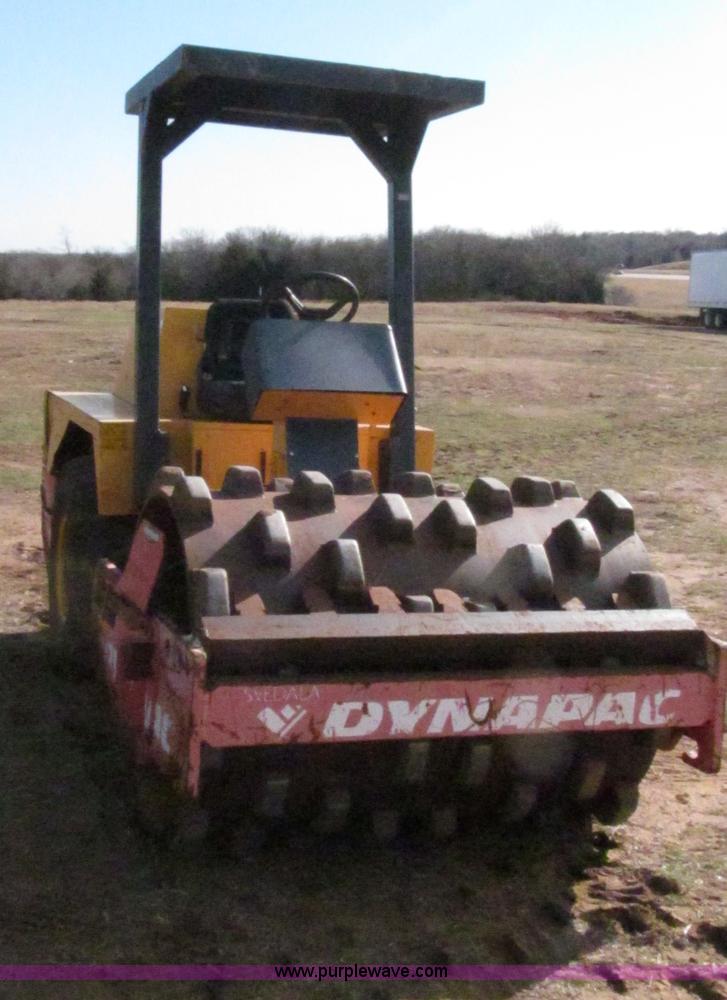 image for item F3129 1998 Dynapac vibratory compactor