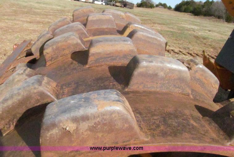 image for item F3129 1998 Dynapac vibratory compactor