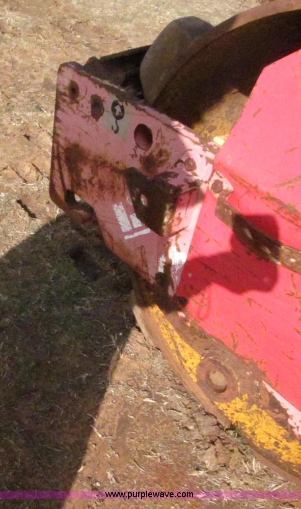 image for item F3129 1998 Dynapac vibratory compactor