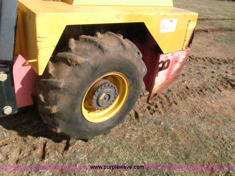 image for item F3129 1998 Dynapac vibratory compactor