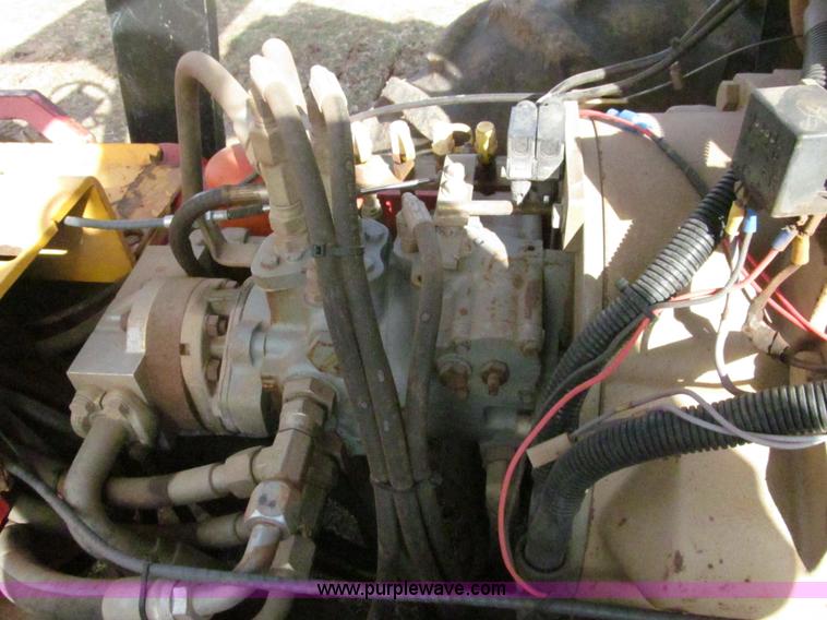 image for item F3129 1998 Dynapac vibratory compactor