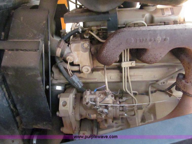 image for item F3129 1998 Dynapac vibratory compactor