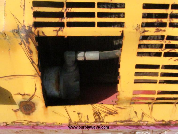 image for item F3129 1998 Dynapac vibratory compactor