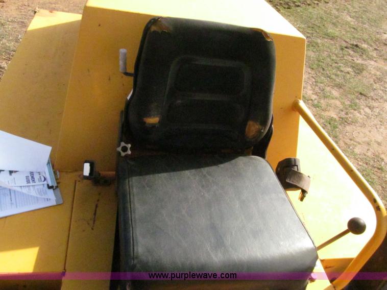 image for item F3129 1998 Dynapac vibratory compactor