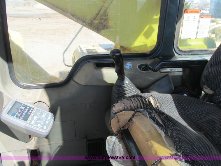 image for item F3131 2000 Komatsu PC300LC-6 excavator