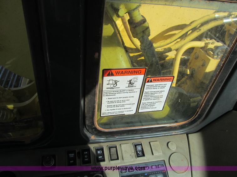 image for item F3131 2000 Komatsu PC300LC-6 excavator