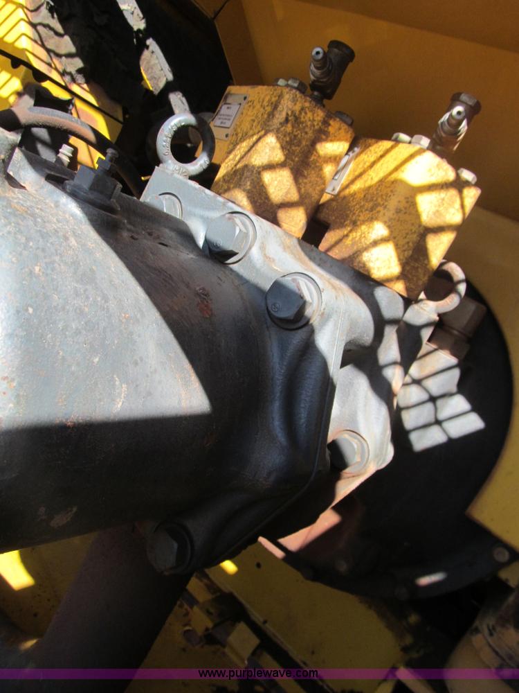 image for item F3131 2000 Komatsu PC300LC-6 excavator