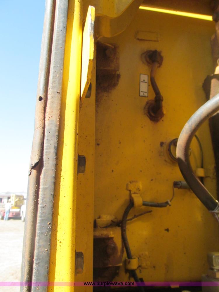 image for item F3131 2000 Komatsu PC300LC-6 excavator