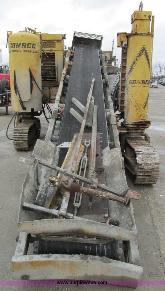 image for item F4387 1993 Gomaco GT6300 curb and gutter machine