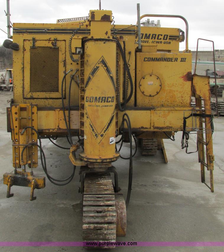 image for item F4387 1993 Gomaco GT6300 curb and gutter machine