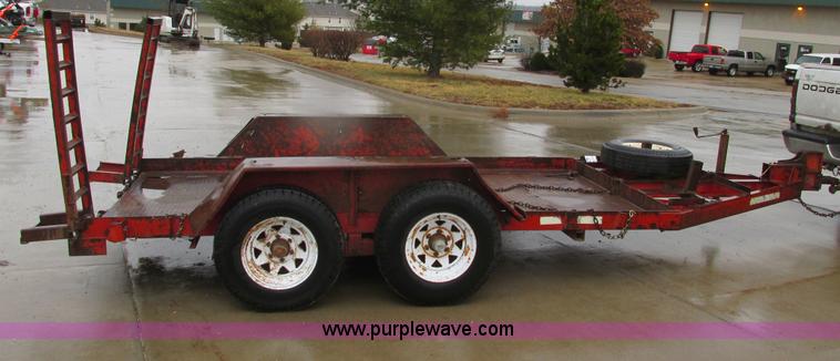 image for item F4398 1989 JFW 12' tandem axle trailer