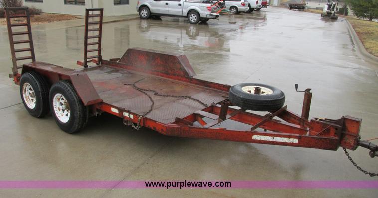image for item F4398 1989 JFW 12' tandem axle trailer