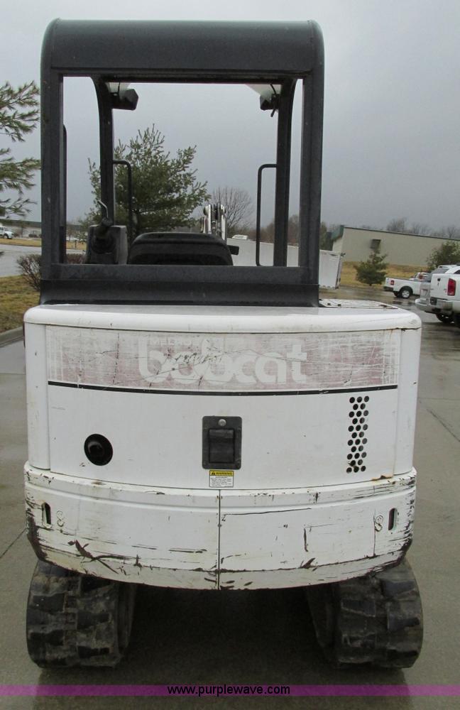 image for item F4401 1996 Bobcat 325 compact excavator