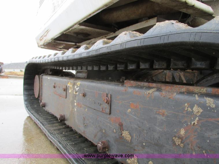 image for item F4401 1996 Bobcat 325 compact excavator