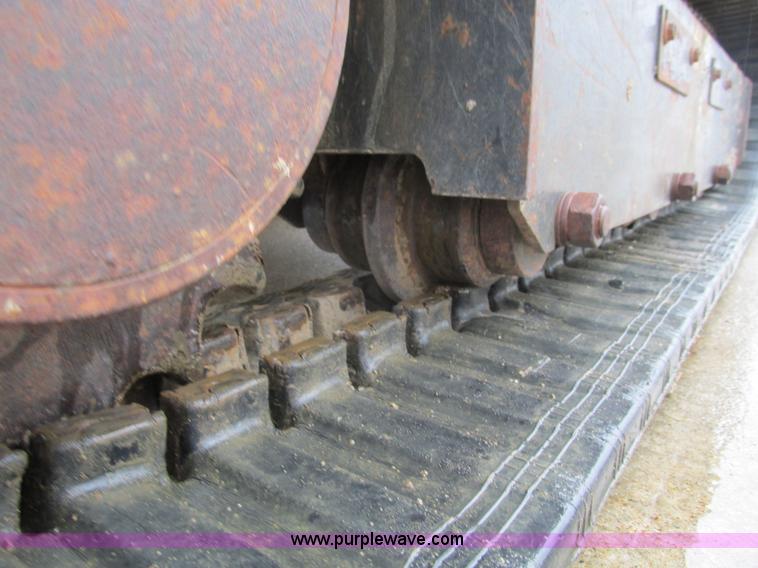 image for item F4401 1996 Bobcat 325 compact excavator