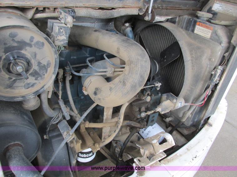 image for item F4401 1996 Bobcat 325 compact excavator