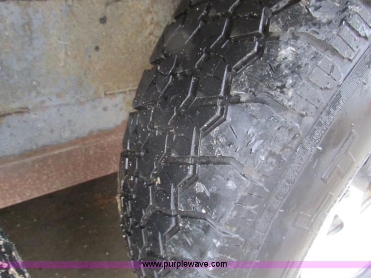 image for item F4402 2002 H&H 28' cargo trailer with living quarters