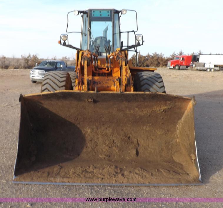 image for item F6401 1993 Fiat-Allis FR160 wheel loader