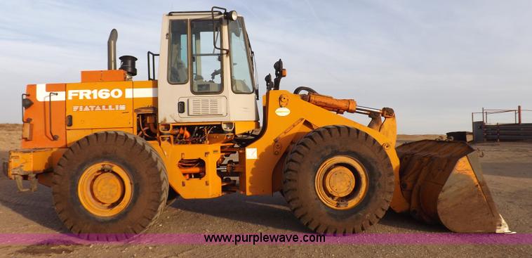image for item F6401 1993 Fiat-Allis FR160 wheel loader