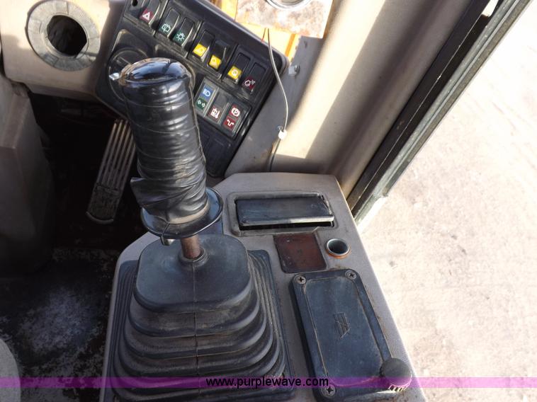 image for item F6401 1993 Fiat-Allis FR160 wheel loader